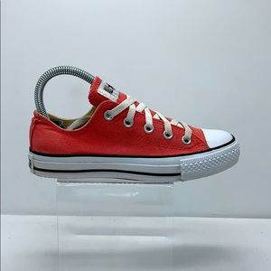 Women’s Converse Chuck Taylor low tops
